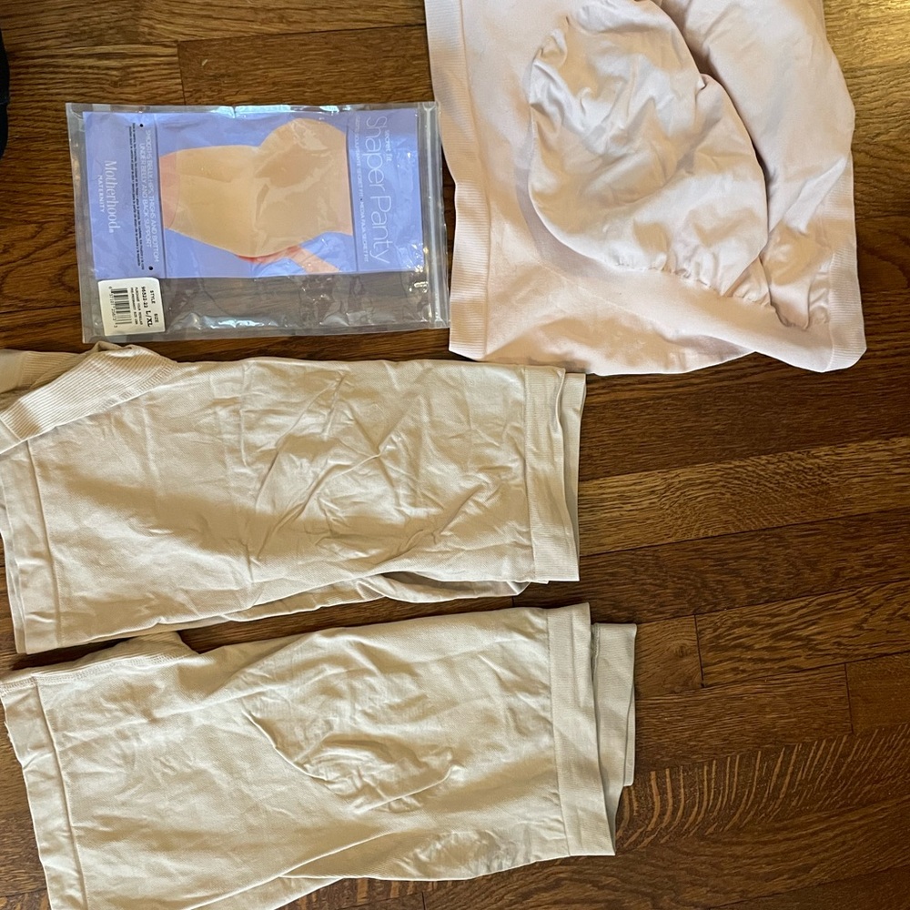 Maternity (pregnancy/ pregnant)shaper and belly shaper.